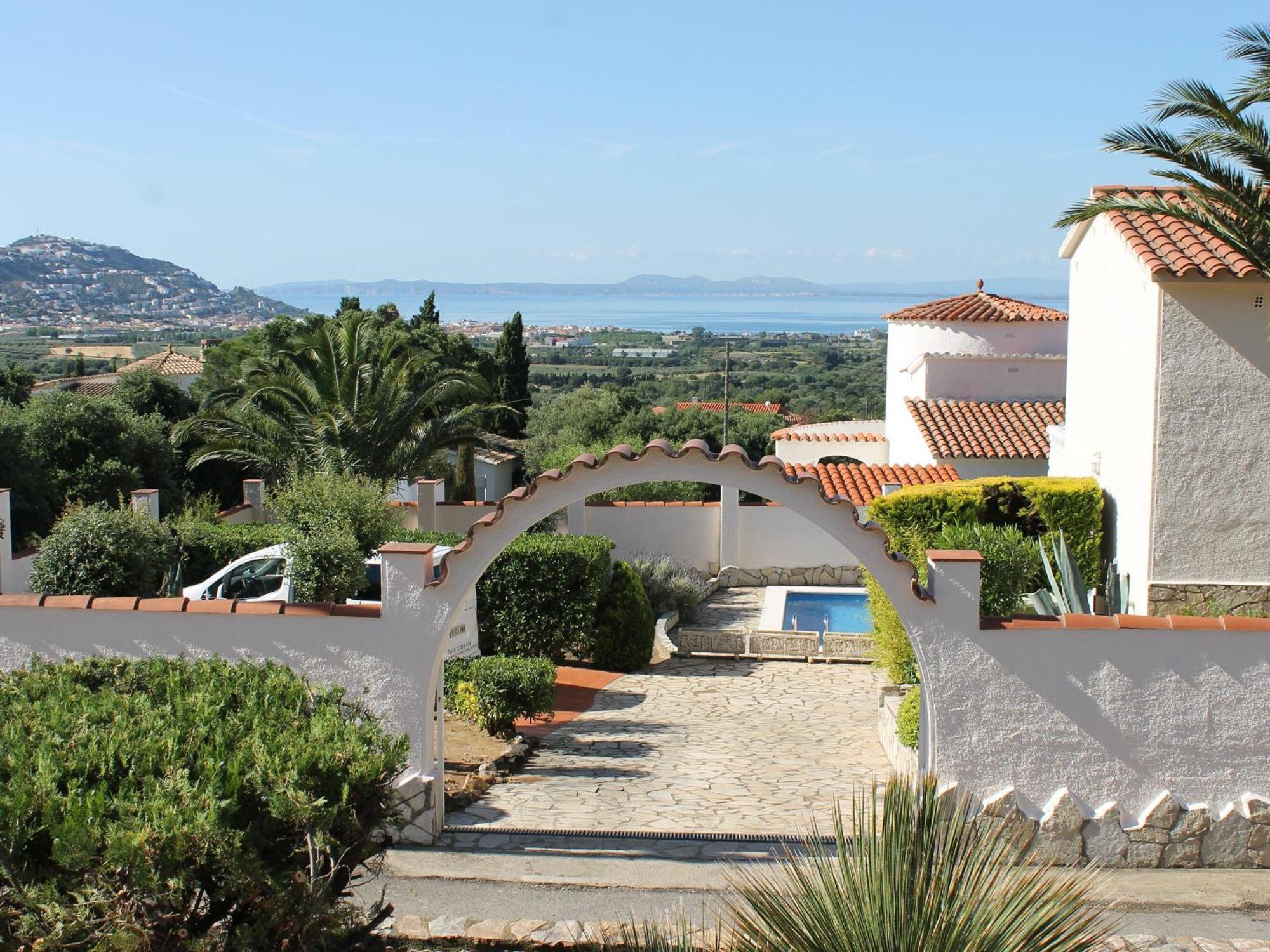 Con Piscina Y Vistas, Max.7 Personas, - Es-366-14 Roses