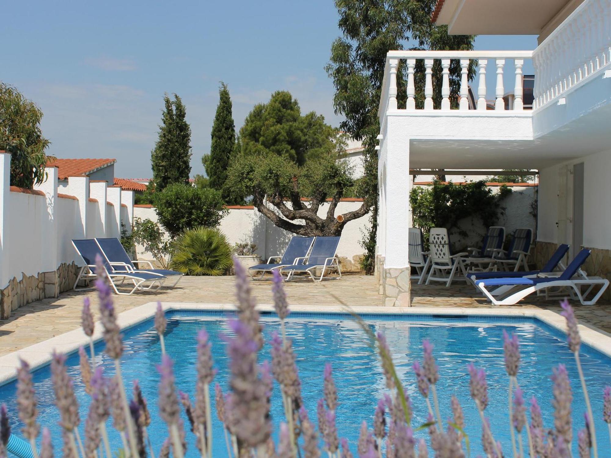 Con Piscina Y Vistas, Max.7 Personas, - Es-366-14 *